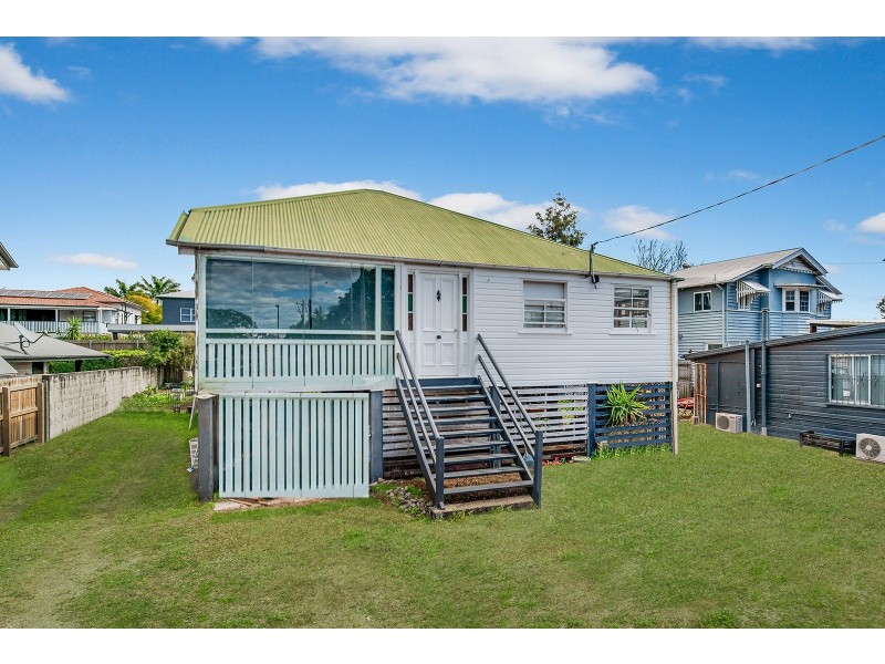 160 Kitchener Road, Hendra QLD 4011