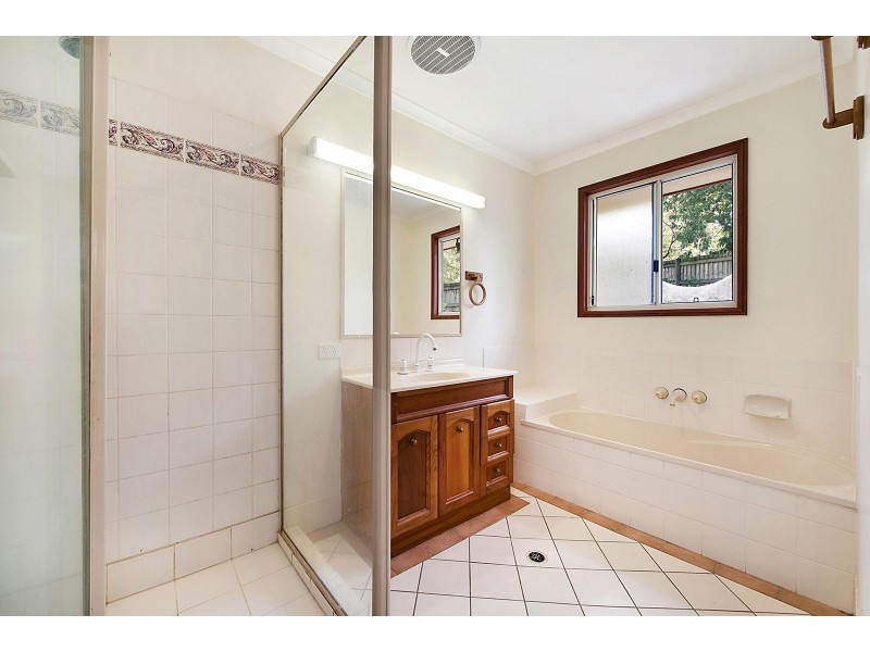 11 Marwood Court, Ferny Hills QLD 4055