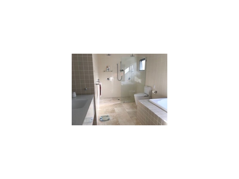 719 Noosa Springs Drive, Noosa Heads QLD 4567