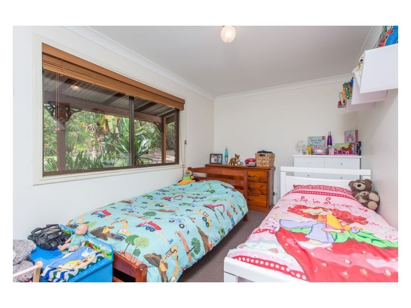 14 Eversham Drive, Modanville NSW 2480