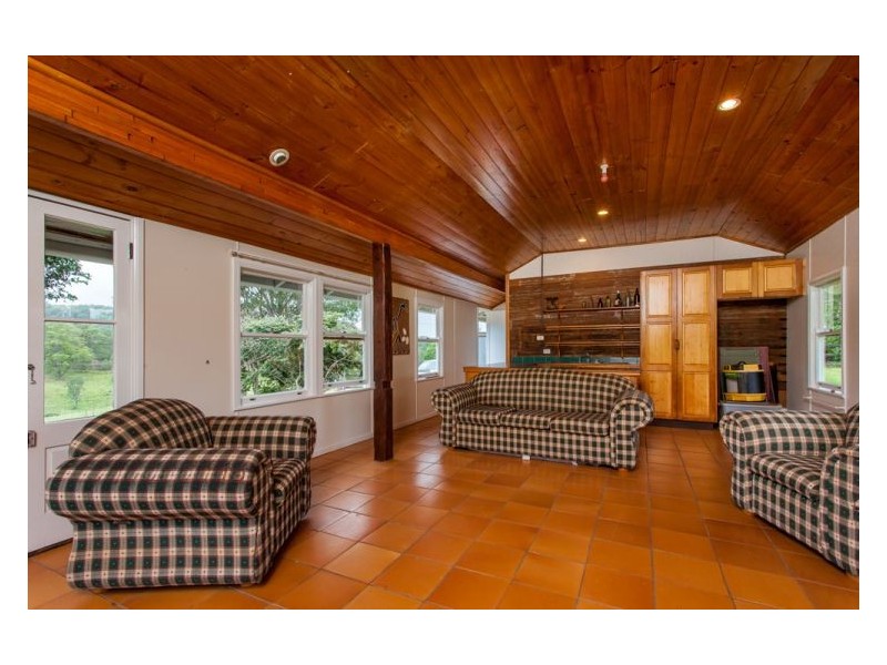 221 Mountain Top Road, Georgica NSW 2480