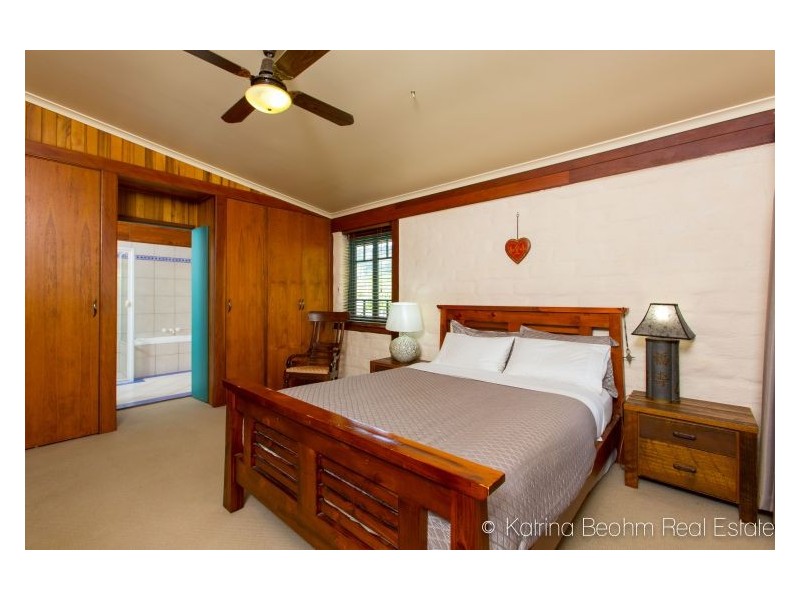 55 Falls Road, Nimbin NSW 2480