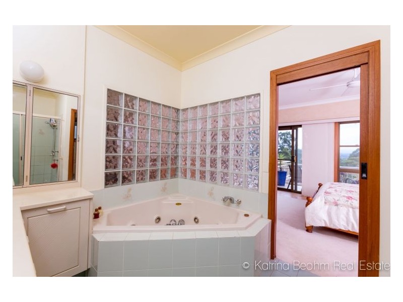 55 Beaumont Drive, East Lismore NSW 2480