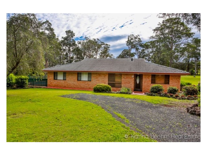 9 Craiglea Court, Modanville NSW 2480