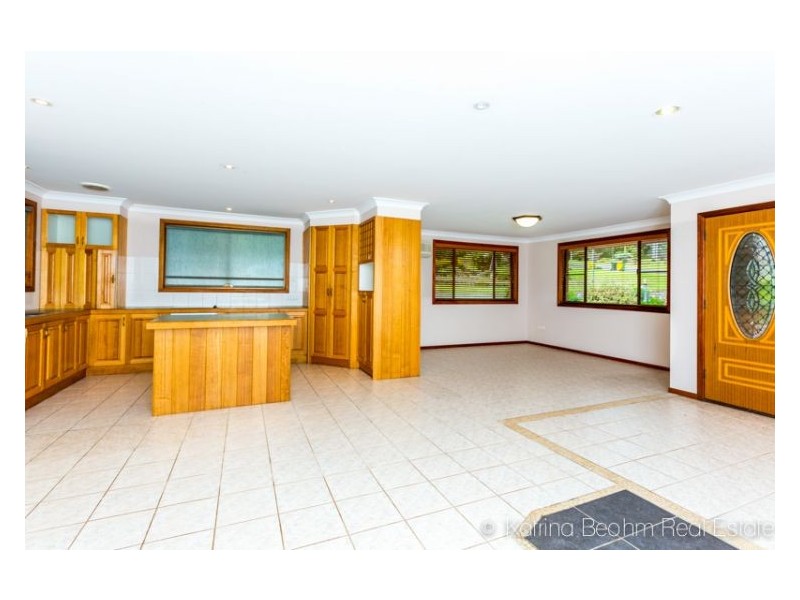 9 Craiglea Court, Modanville NSW 2480
