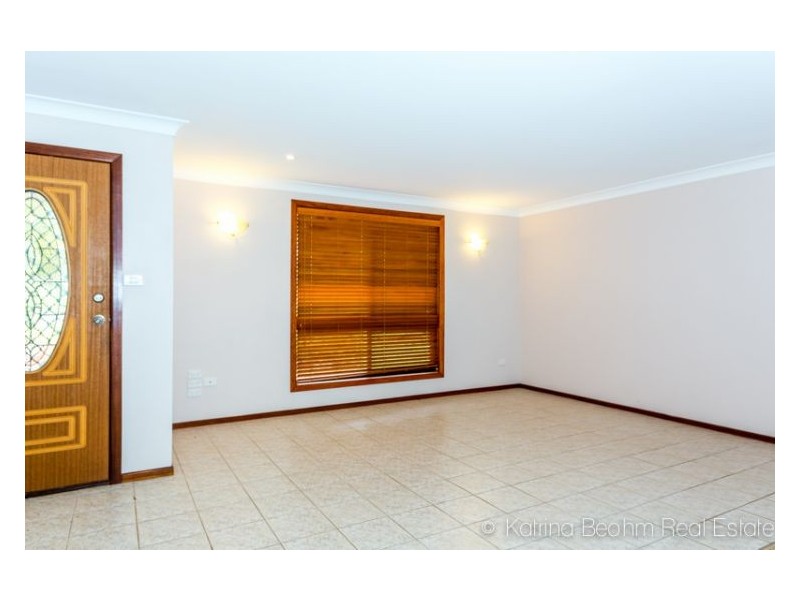 9 Craiglea Court, Modanville NSW 2480