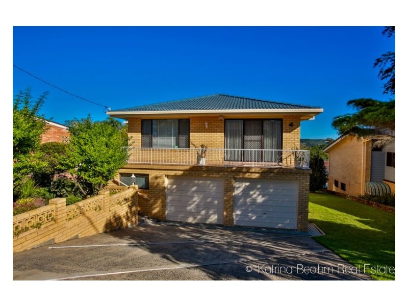 4 Selena Avenue, Lismore Heights NSW 2480