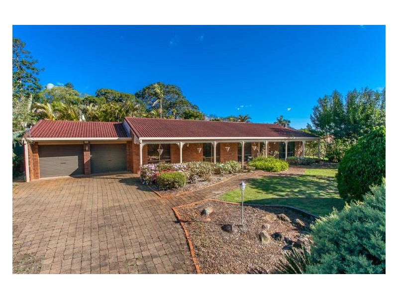 15 Highview Crescent, Modanville NSW 2480