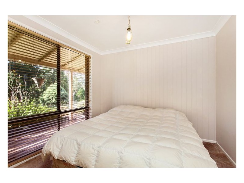 15 Highview Crescent, Modanville NSW 2480