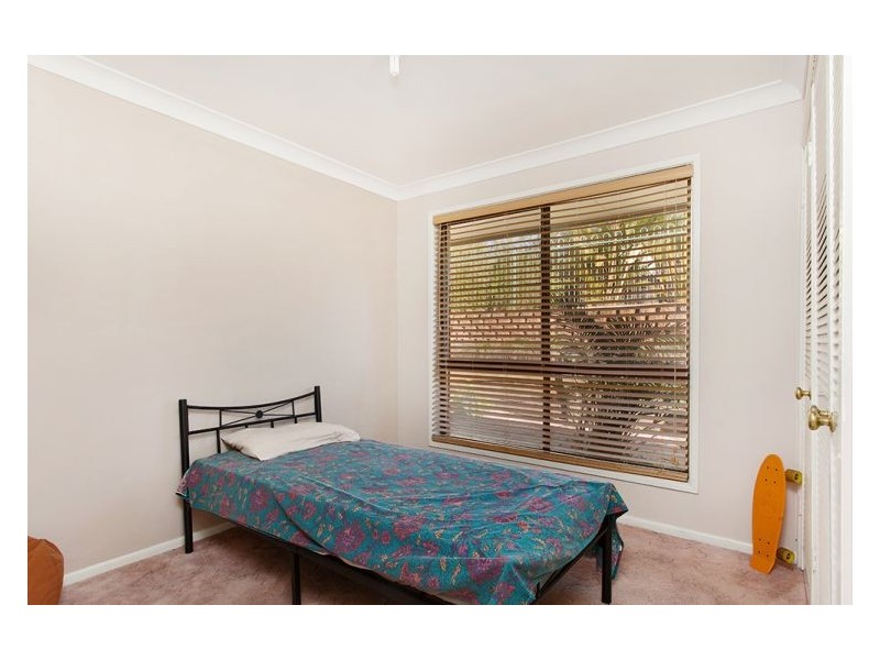 15 Highview Crescent, Modanville NSW 2480