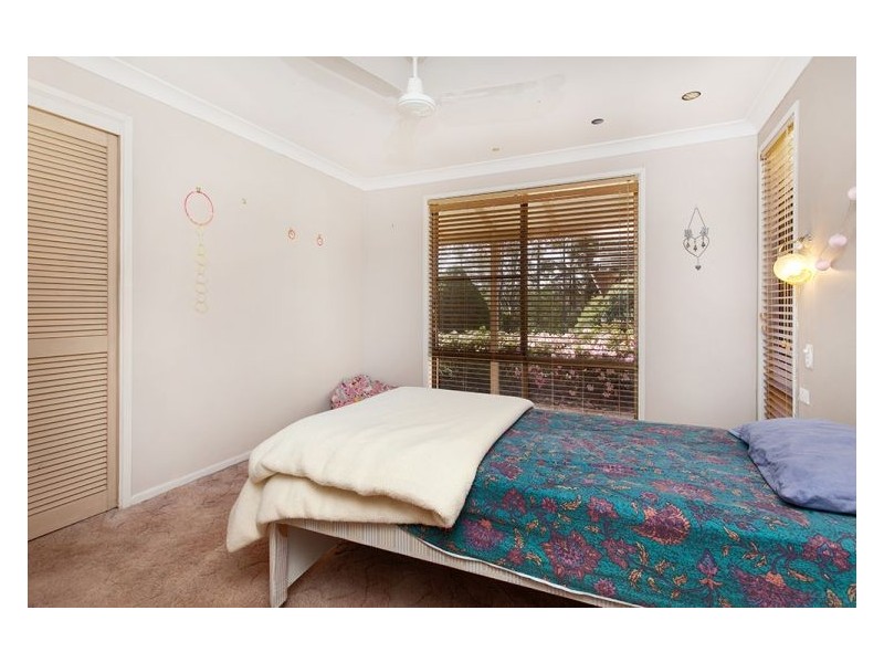 15 Highview Crescent, Modanville NSW 2480