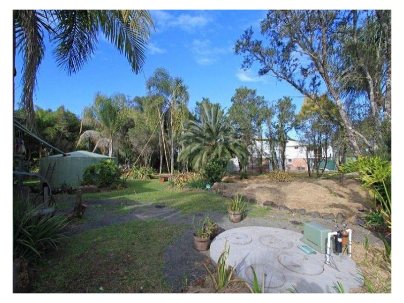 855 Nimbin Rd, Goolmangar NSW 2480