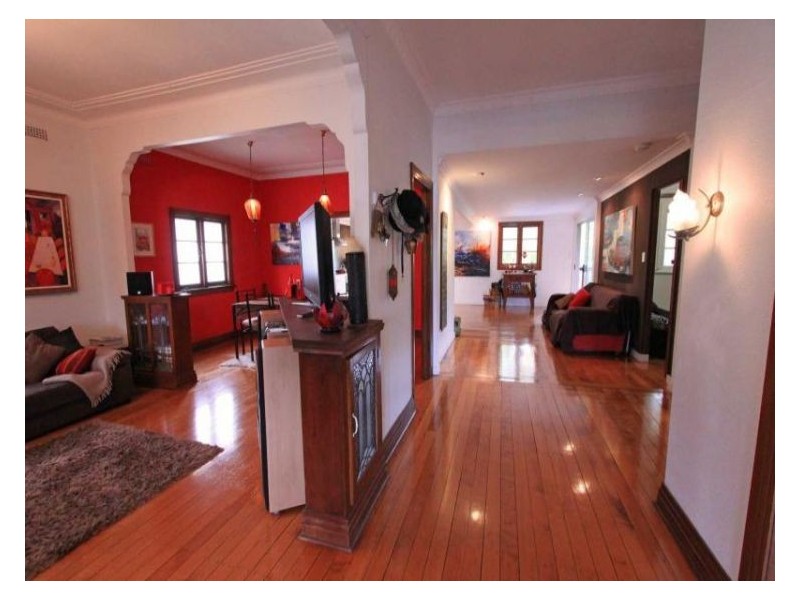 27 Clarice St, East Lismore NSW 2480