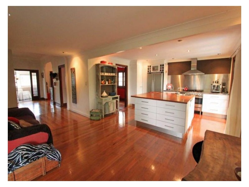 27 Clarice St, East Lismore NSW 2480