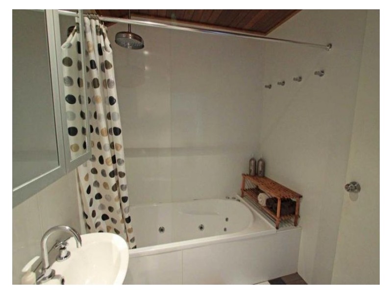 27 Clarice St, East Lismore NSW 2480