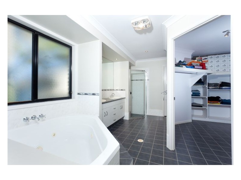 1 Sandalwood Drive, Caniaba NSW 2480