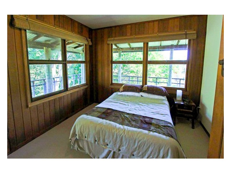 5 Beech Cres, Dunoon NSW 2480