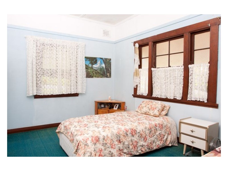 60 Cathcart Street, Girards Hill NSW 2480