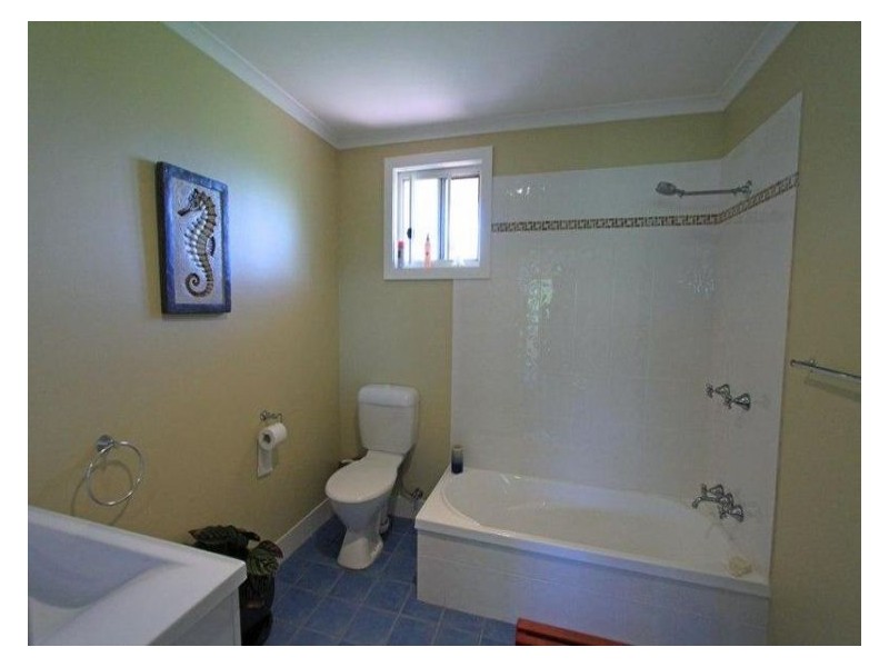 22 Donlon Road, Lismore NSW 2480