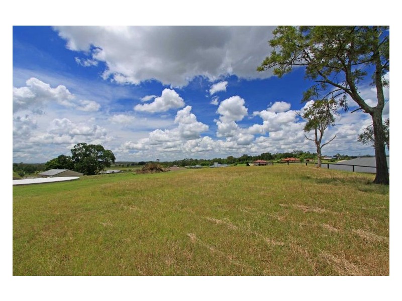 14 Daisy Place, Fairy Hill NSW 2470