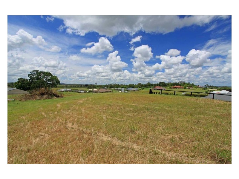 14 Daisy Place, Fairy Hill NSW 2470