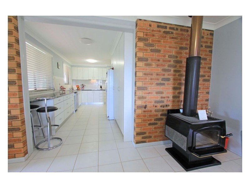 18 Pamela Drive, Chilcotts Grass NSW 2480