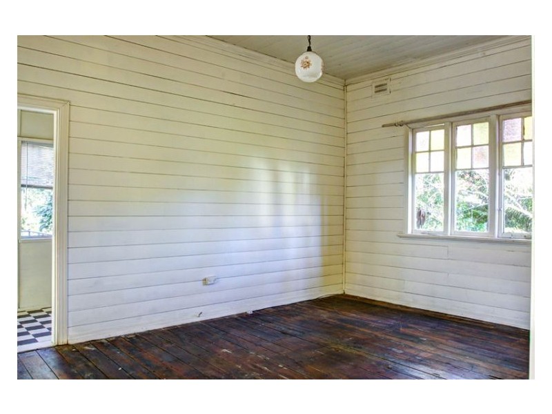 12 Frank Street, South Lismore NSW 2480