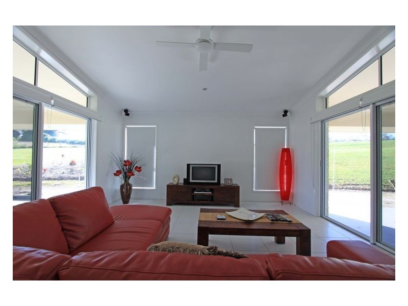 2 Riverbank Road, Monaltrie NSW 2480
