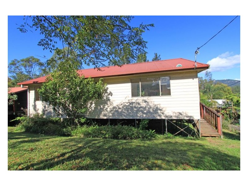 35 Thorburn Street, Nimbin NSW 2480