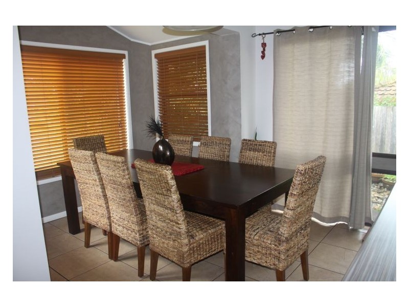 8 Elliott Avenue, Alstonville NSW 2477