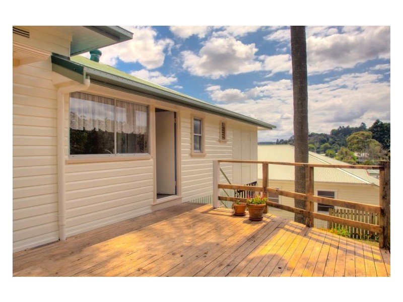 9 Little Uralba Street, Lismore NSW 2480