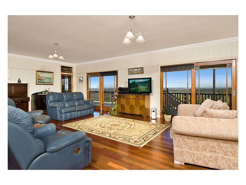 242 Cooks Lane, Dalwood NSW 2477