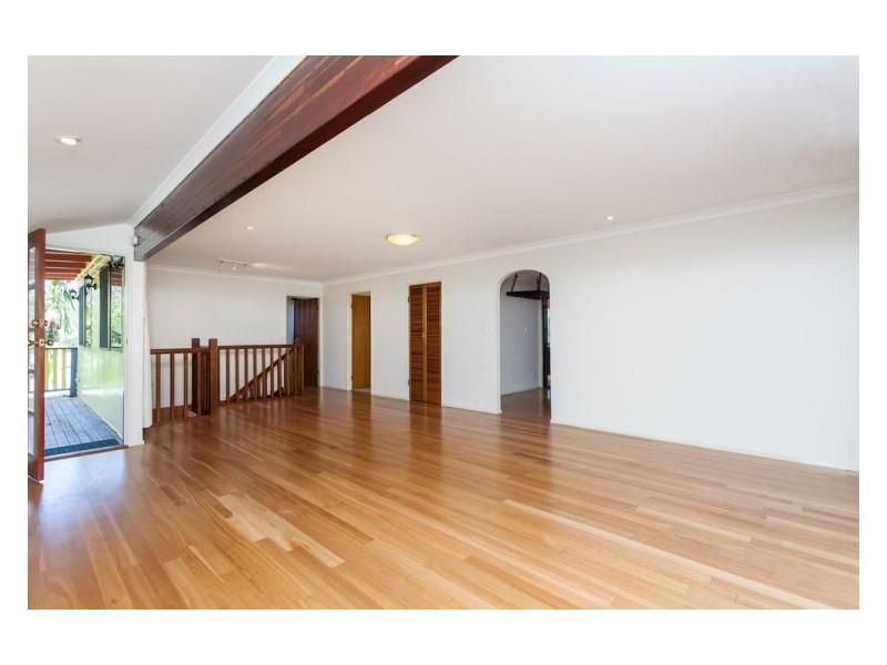 18 Beaumont Drive, East Lismore NSW 2480