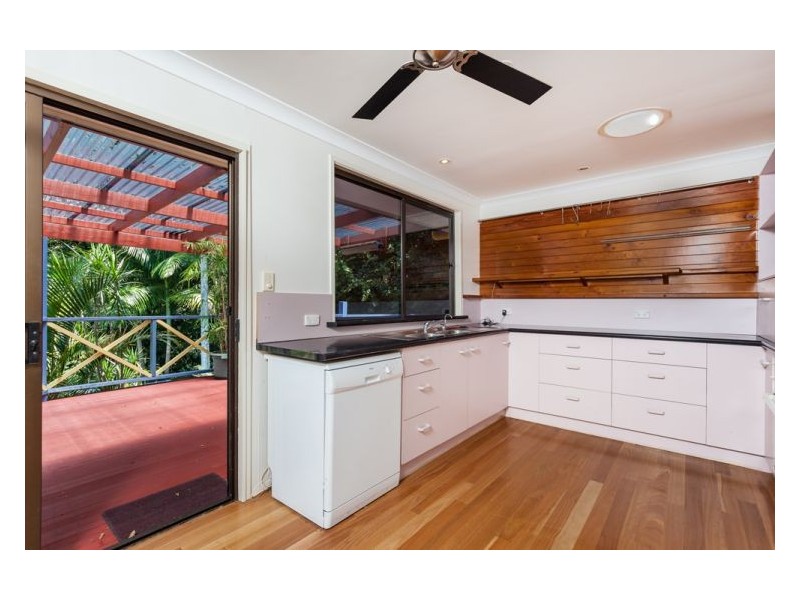 18 Beaumont Drive, East Lismore NSW 2480