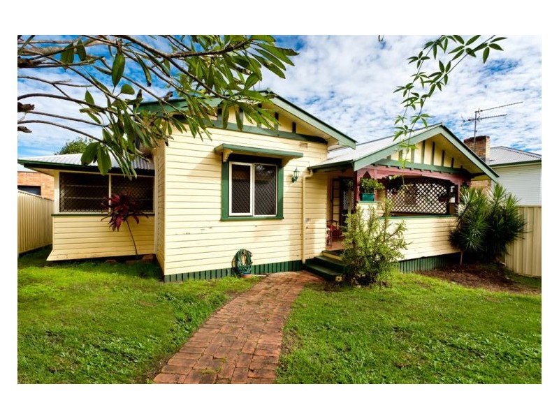 7 Somerville Avenue, East Lismore NSW 2480