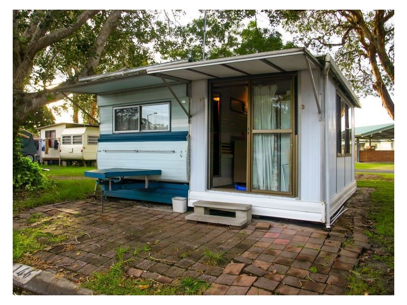 146 Silver Sands Caravan Park, Evans Head NSW 2473