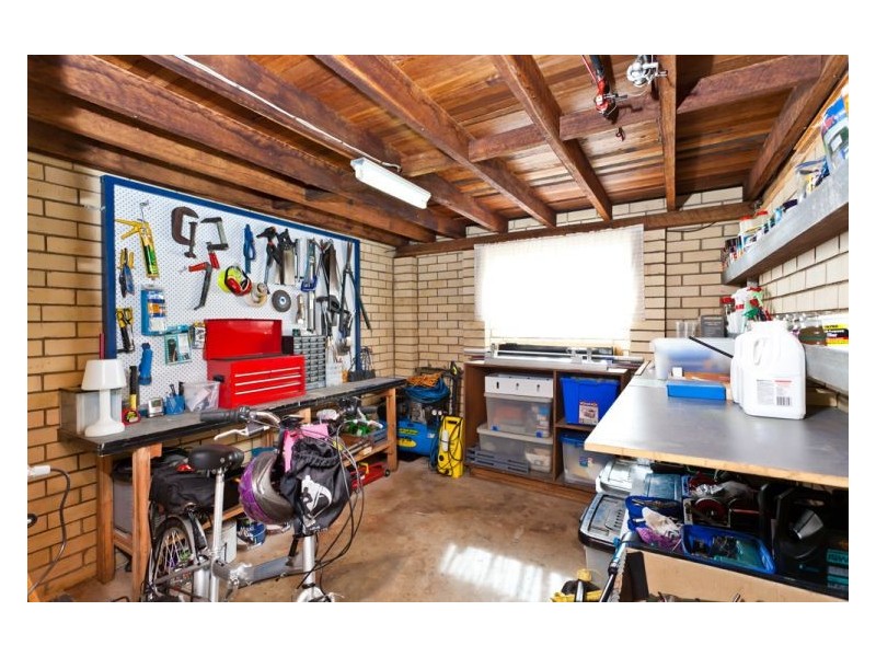 2 Zambelli Drive, East Lismore NSW 2480