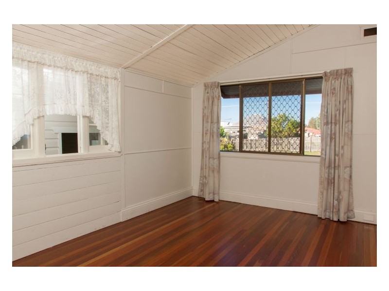 6 Surry St, Coraki NSW 2471