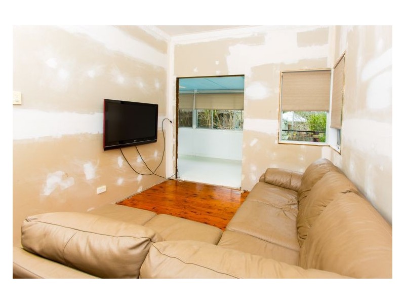 7 Showview Street, Girards Hill NSW 2480