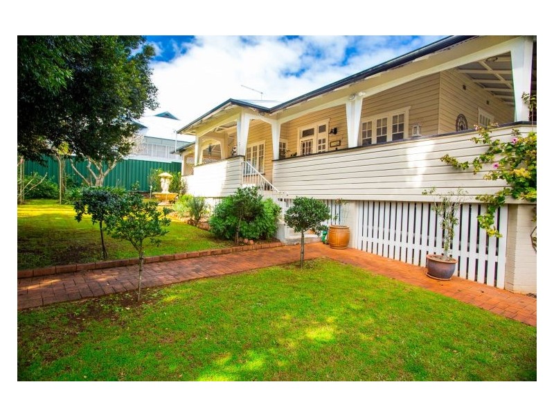 9 Dalley Street, East Lismore NSW 2480