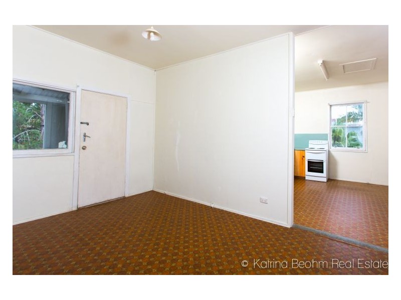 25 First Avenue, East Lismore NSW 2480