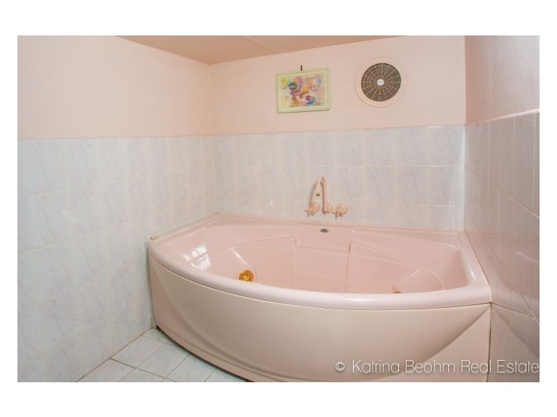 42 Esmonde Street, East Lismore NSW 2480