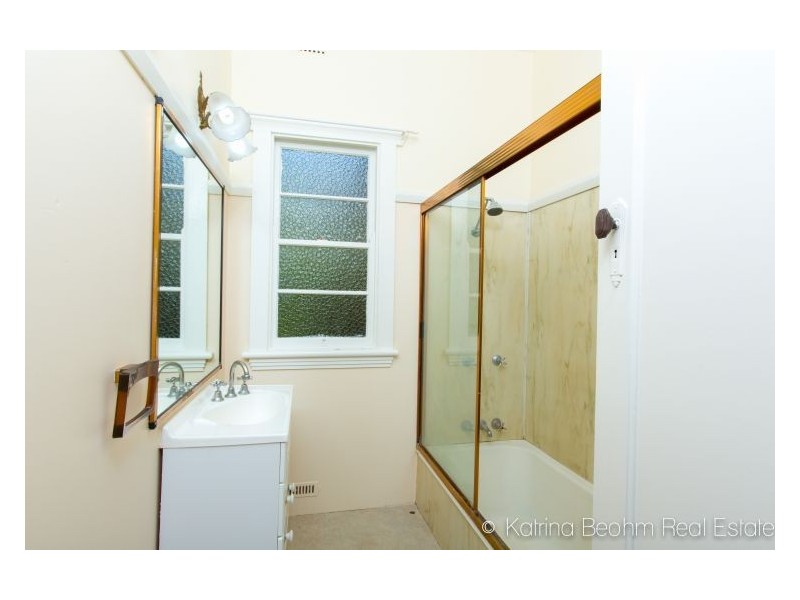11 Garden Street, Girards Hill NSW 2480