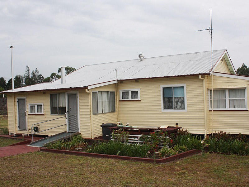 13 Anzac Drive, Kyogle NSW 2474