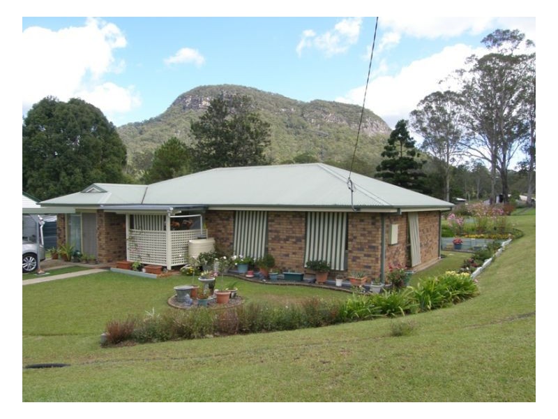 18 Boomi Street, Urbenville NSW 2475
