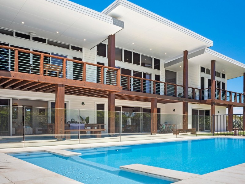 1 Rocky Point Road, Lennox Head NSW 2478