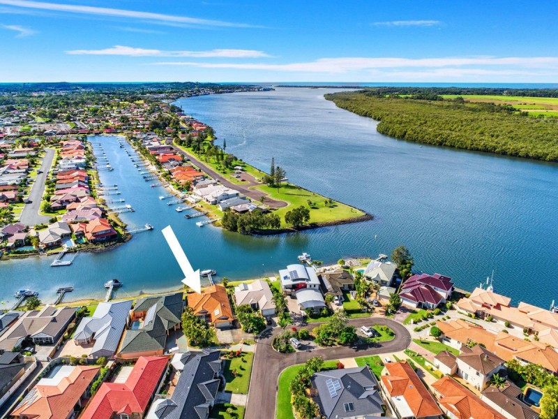 5 Marina Place, West Ballina NSW 2478
