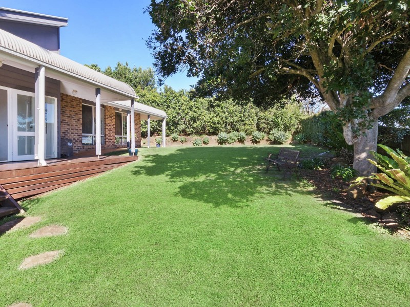 8 Victor Place, Lennox Head NSW 2478