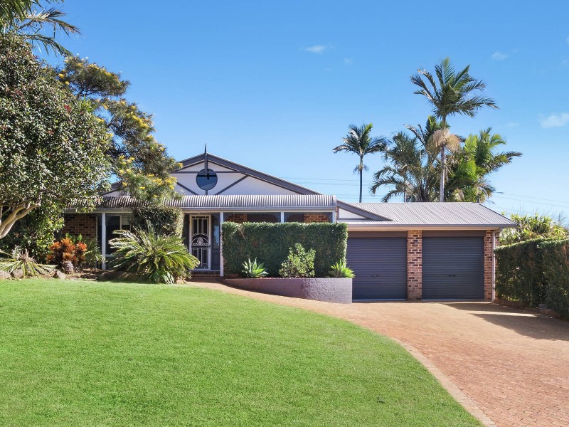 8 Victor Place, Lennox Head NSW 2478