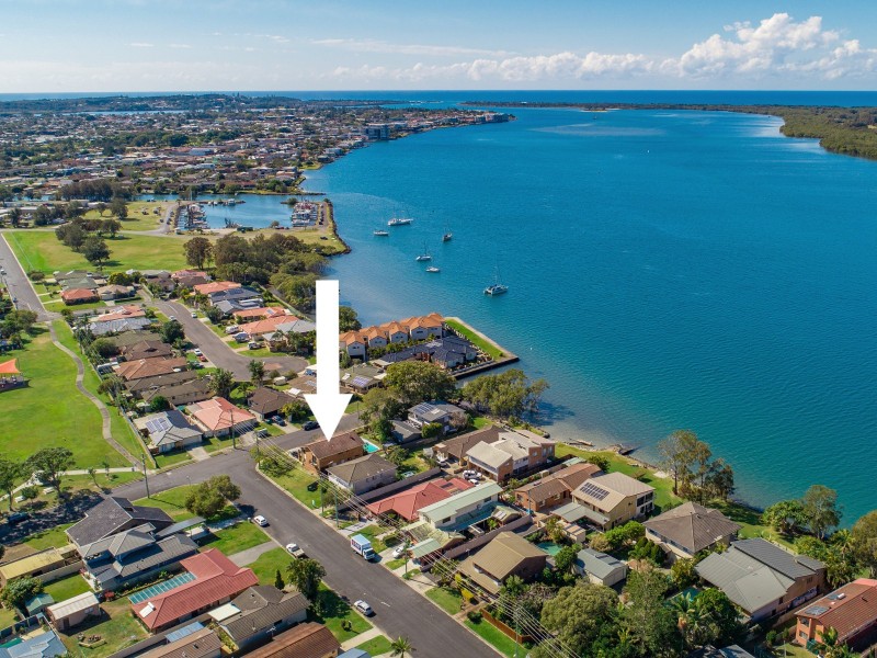 2 Riverside Drive, West Ballina NSW 2478